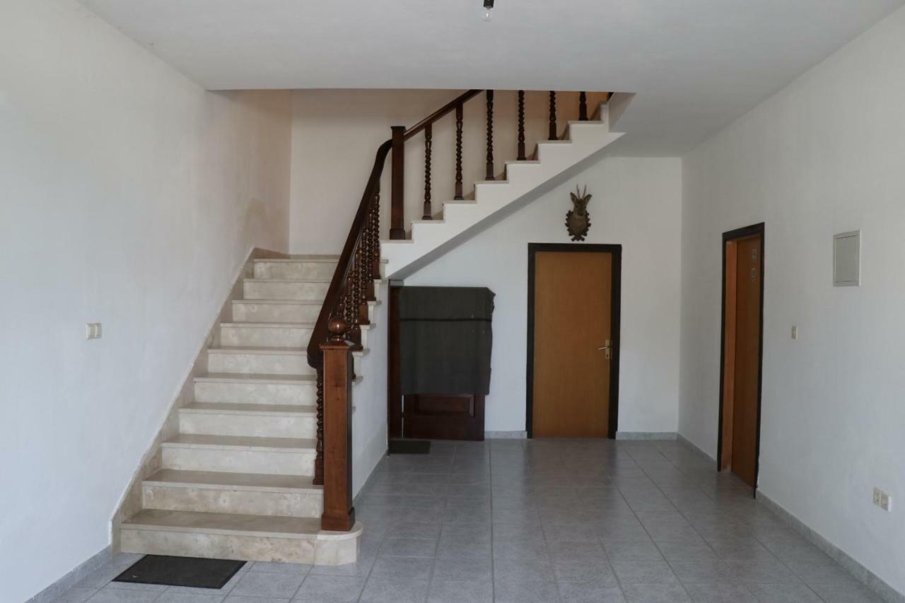 Hotel Sunmore Jablanac Exterior foto
