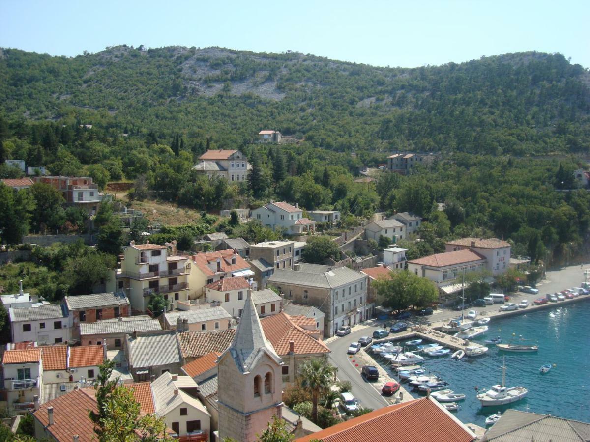 Hotel Sunmore Jablanac Exterior foto